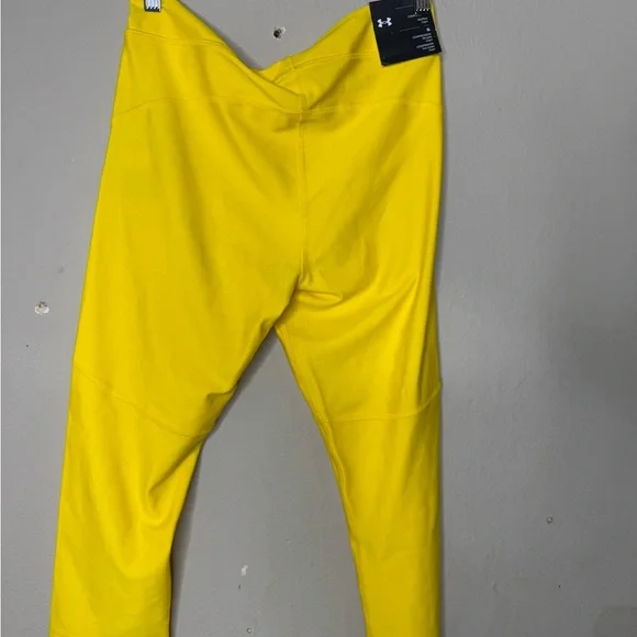 Under armour capris new with tags large yellow - Picture 2 of 5